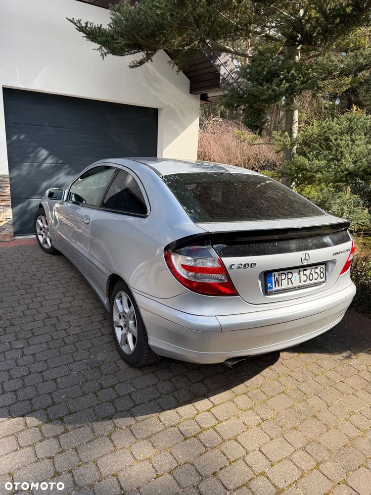 Mercedes-Benz Klasa C - 2