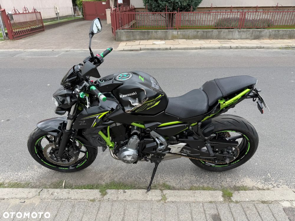 Kawasaki Z 650 - 4