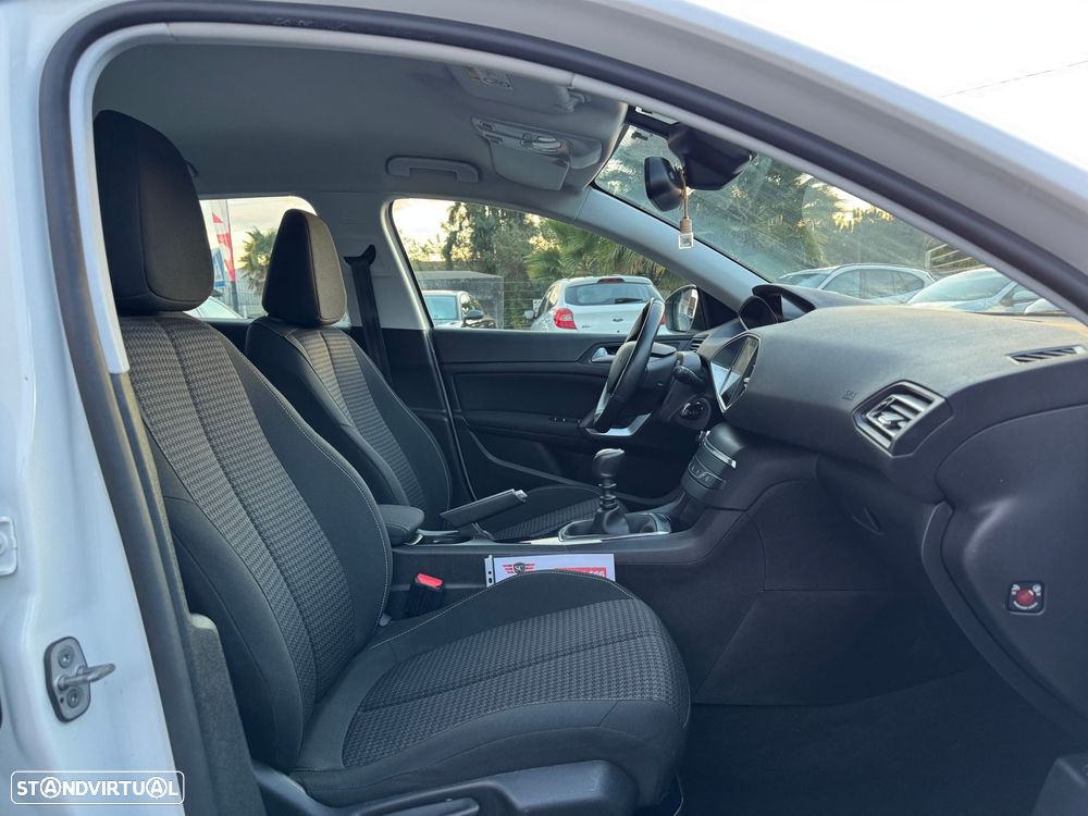 Peugeot 308 1.5 BlueHDi Business Line - 23