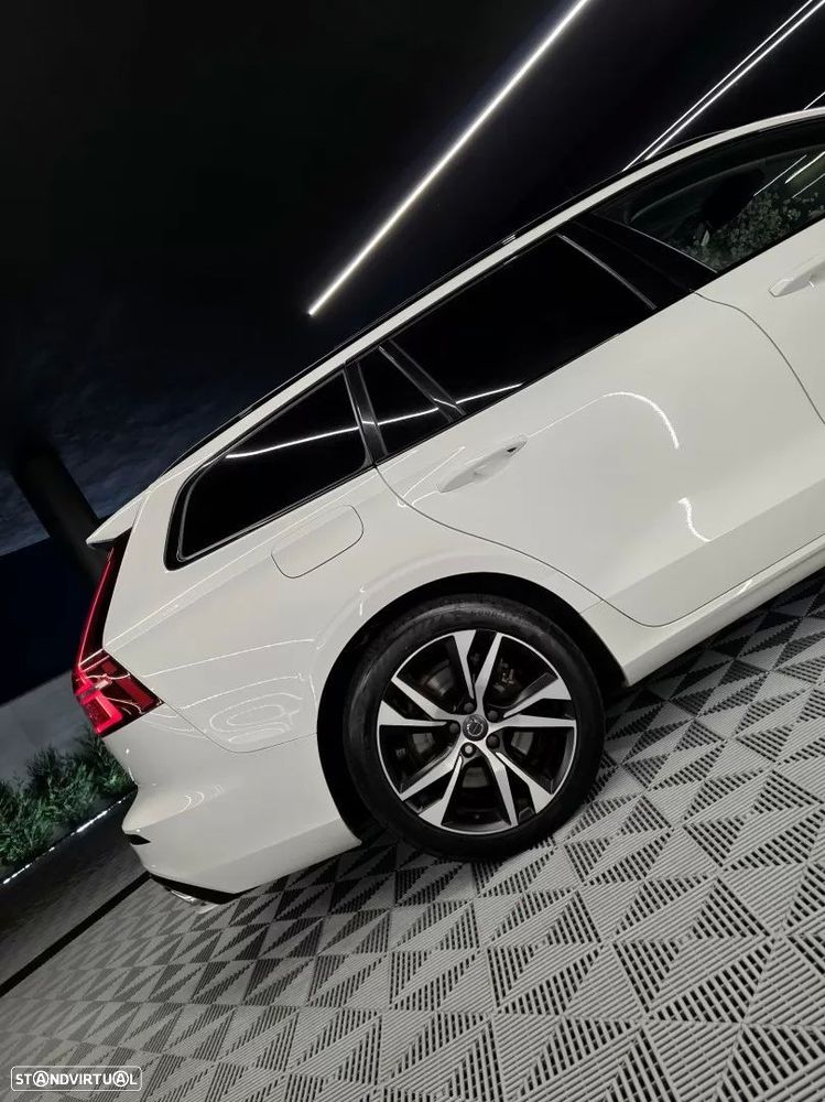 Volvo V60 2.0 T6 AWD TE R-Design Expression - 8