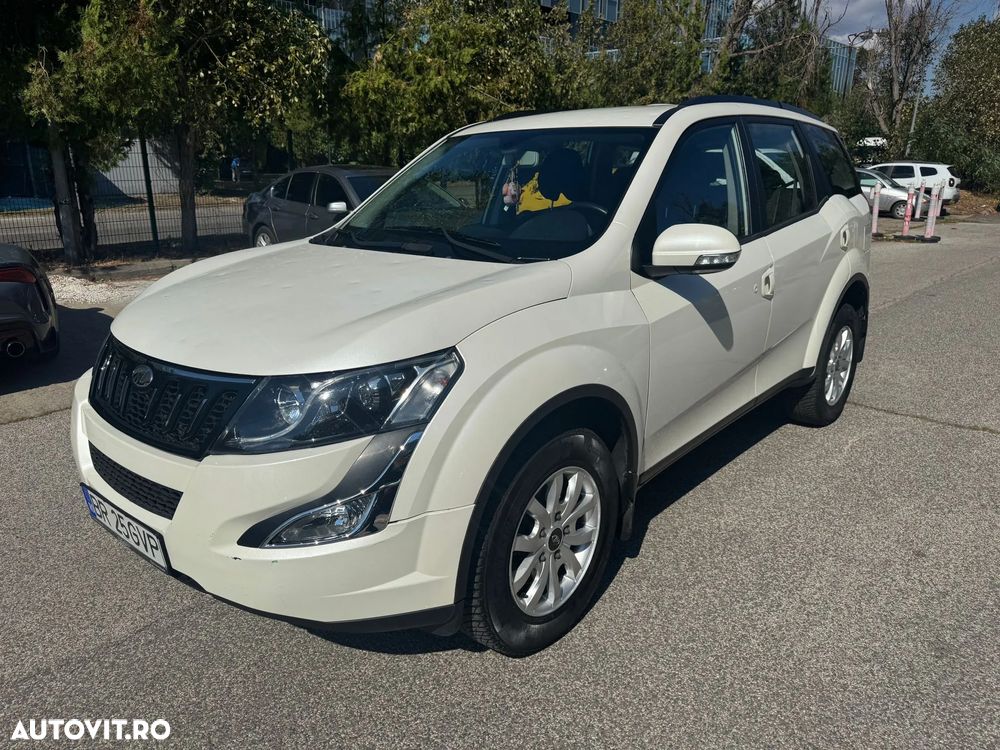 Mahindra XUV 500 - 2