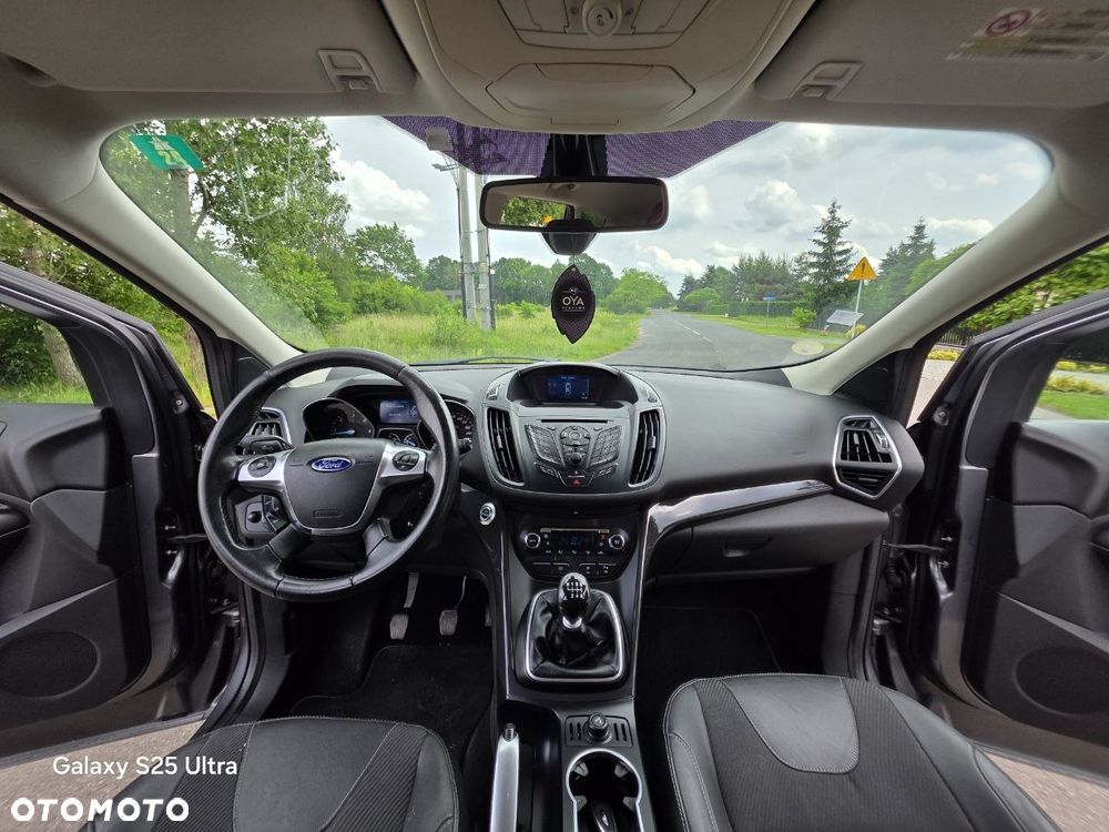 Ford Kuga 2.0 TDCi 4x4 Titanium - 26