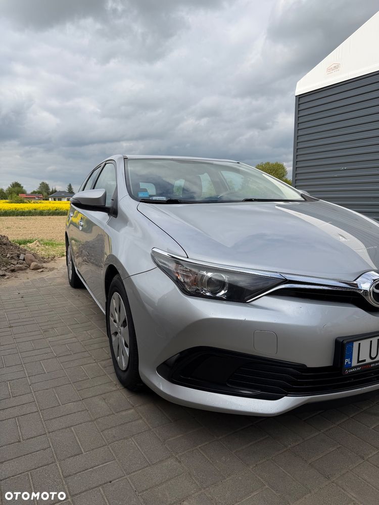Toyota Auris 1.4 D-4D Active - 5