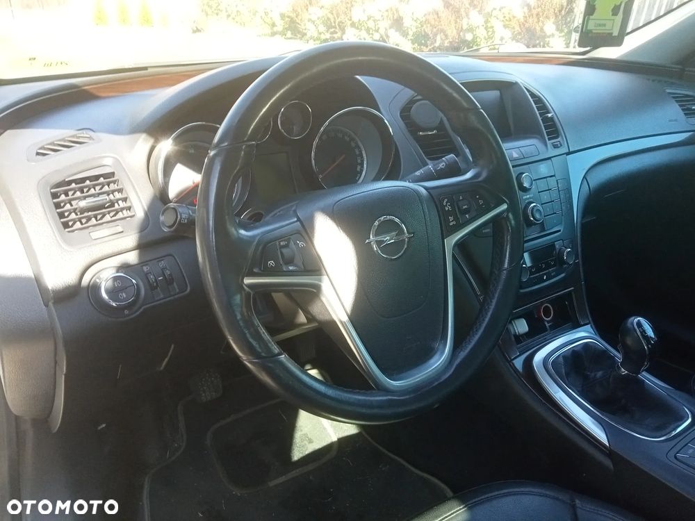 Opel Insignia 2.0 CDTI Cosmo - 8