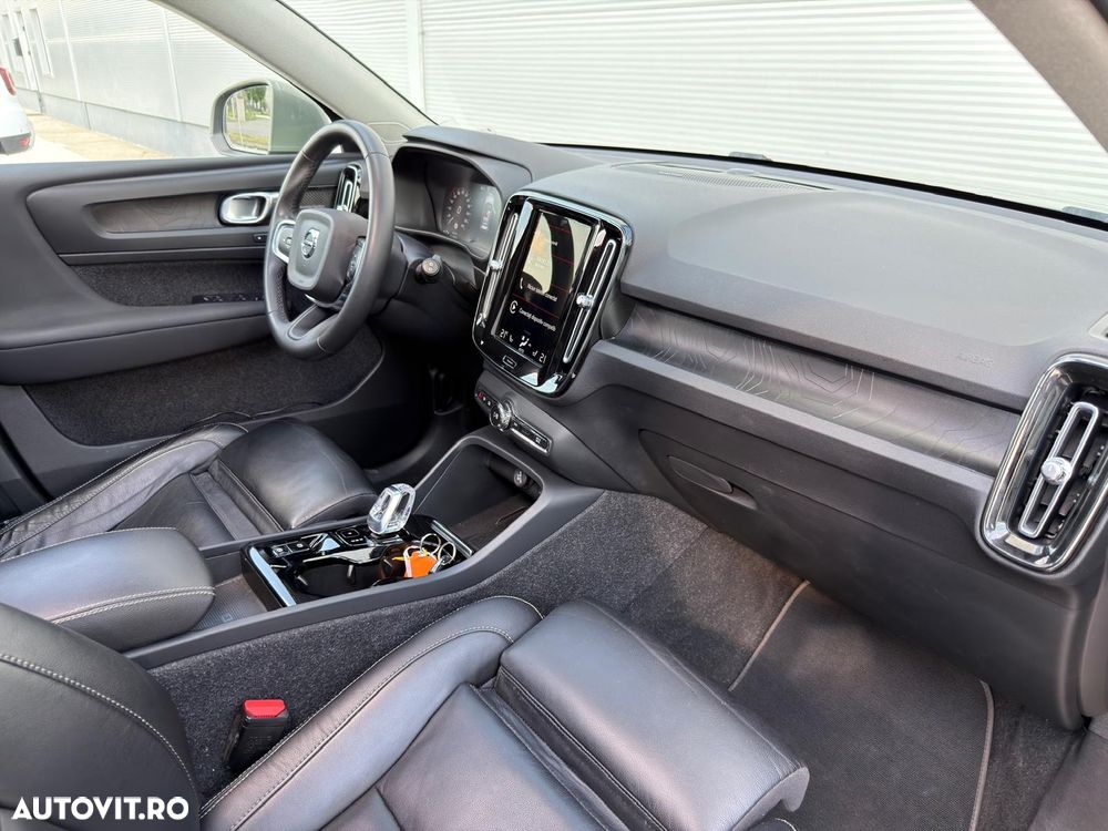 Volvo XC 40 T5 Recharge DKG Ultimate Dark - 34