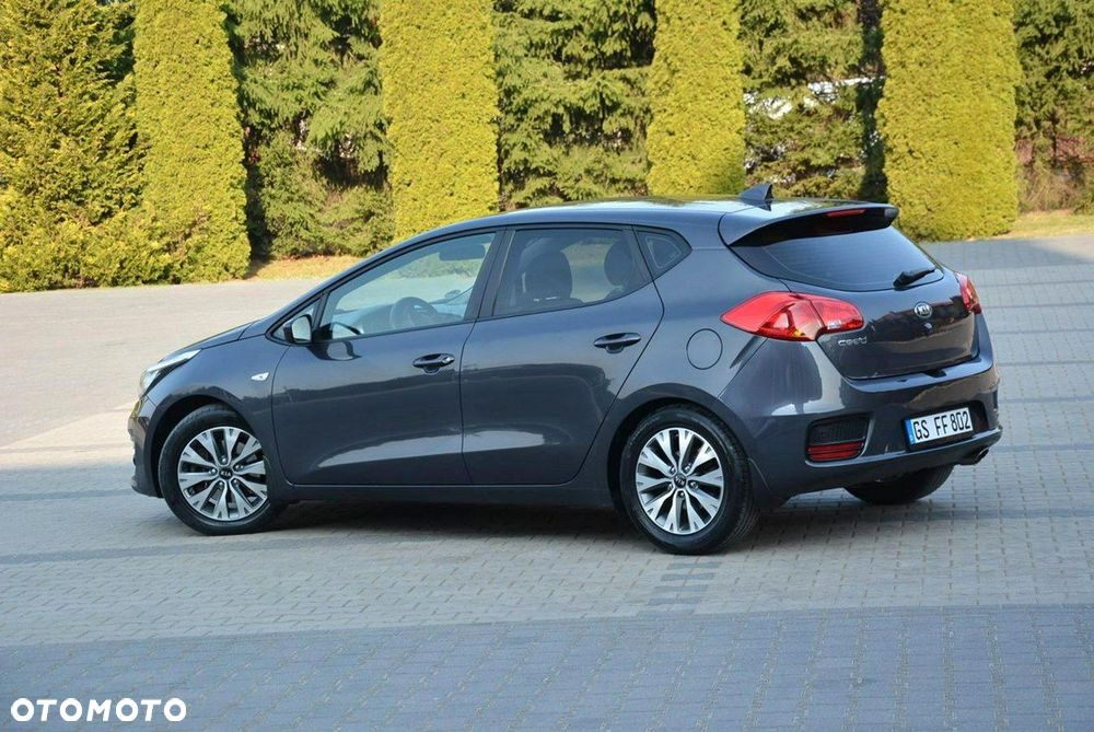 Kia Ceed 1.4 CVVT Attract - 5