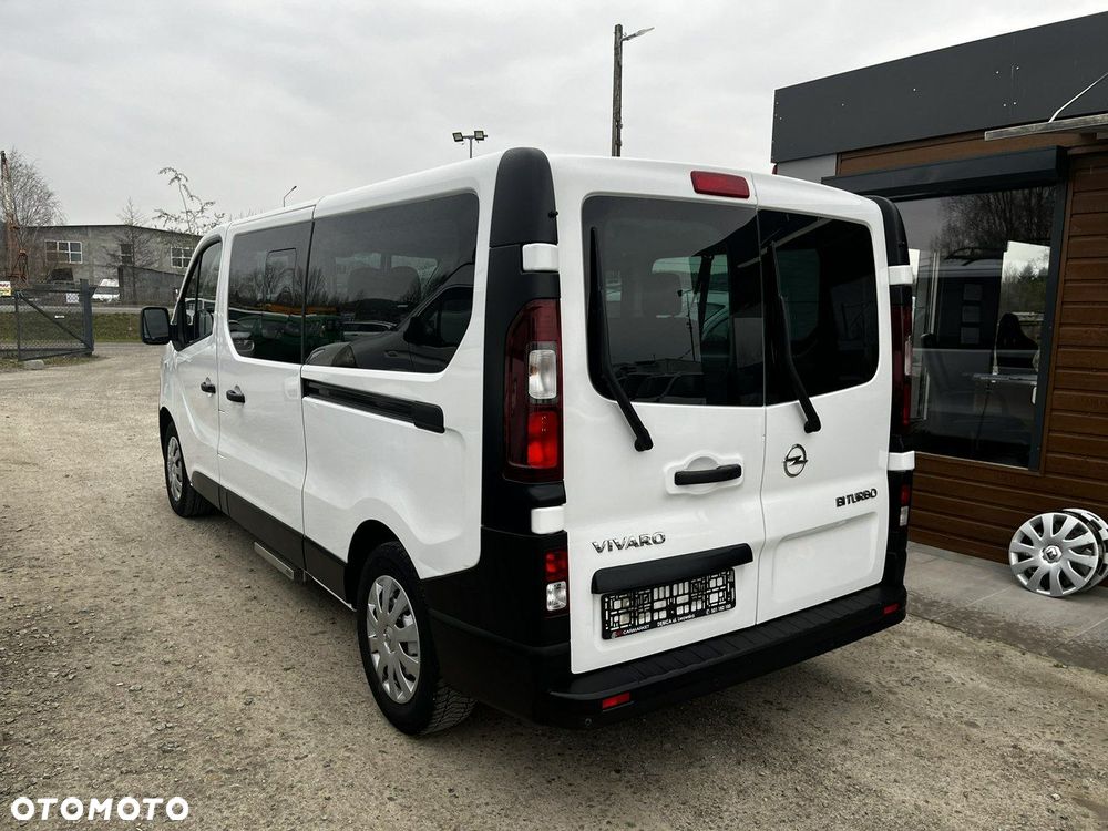 Opel Vivaro - 4