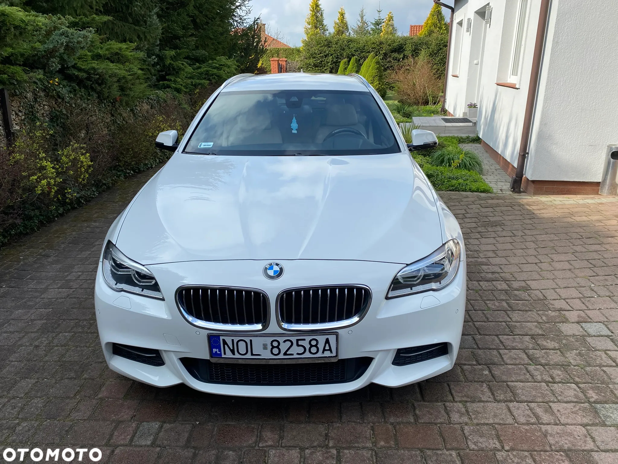 BMW Seria 5 520d xDrive Luxury Line - 4