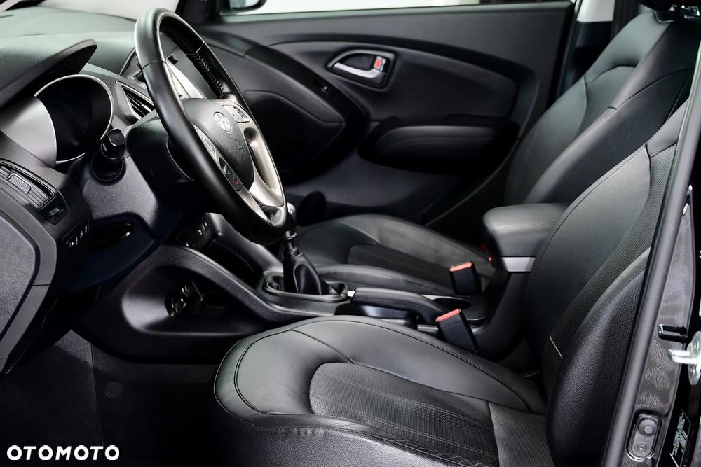 Hyundai ix35 1.6 GDI Premium 2WD - 19