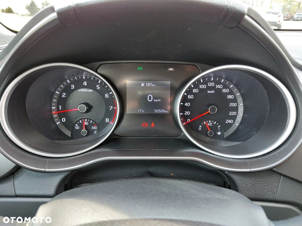 Kia Ceed 1.5 T-GDI M - 17