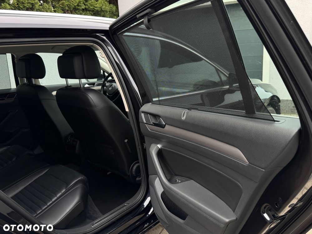 Volkswagen Passat 2.0 TDI (BlueMotion Technology) DSG Highline - 36