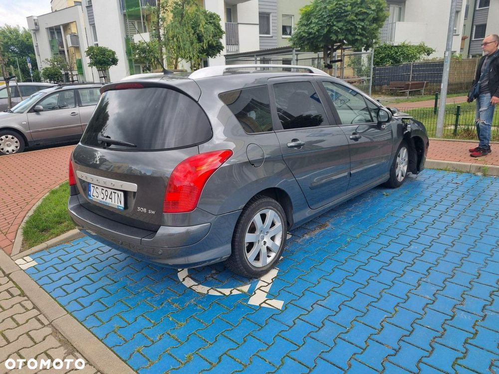 Peugeot 308 - 14