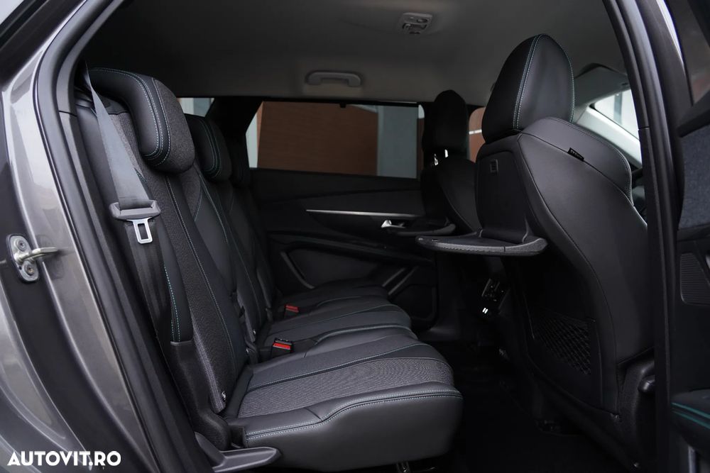 Peugeot 5008 PureTech 130 EAT8 Stop & Start Allure Pack - 14