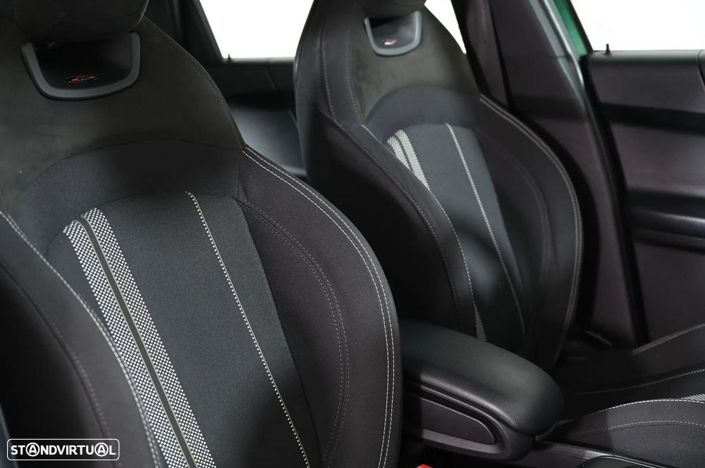 MINI Countryman Cooper D - 25