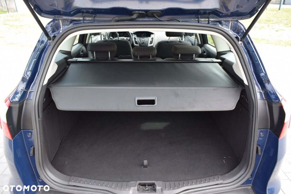 Ford Focus - 13