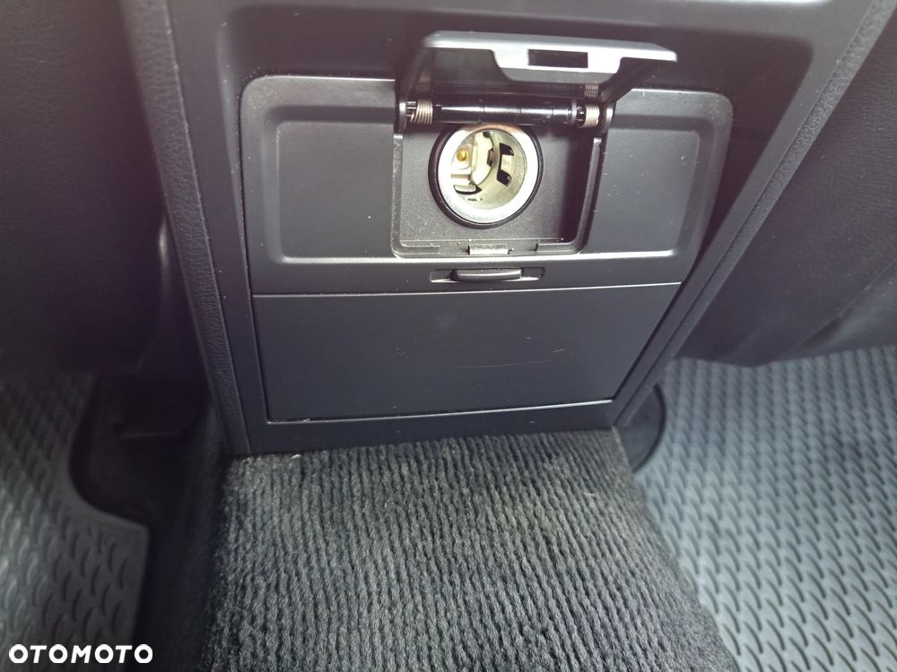 Volkswagen Passat 2.0 TDI 4Mot Highline - 15