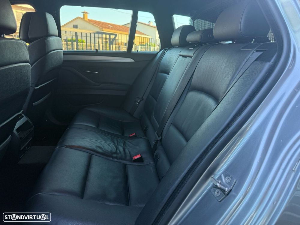 BMW 535 d Auto - 16
