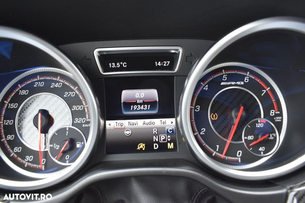 Mercedes-Benz GLS - 29
