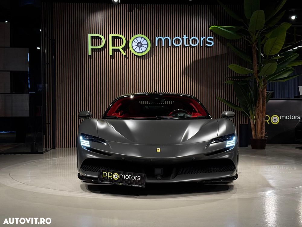Ferrari SF90 Stradale - 21