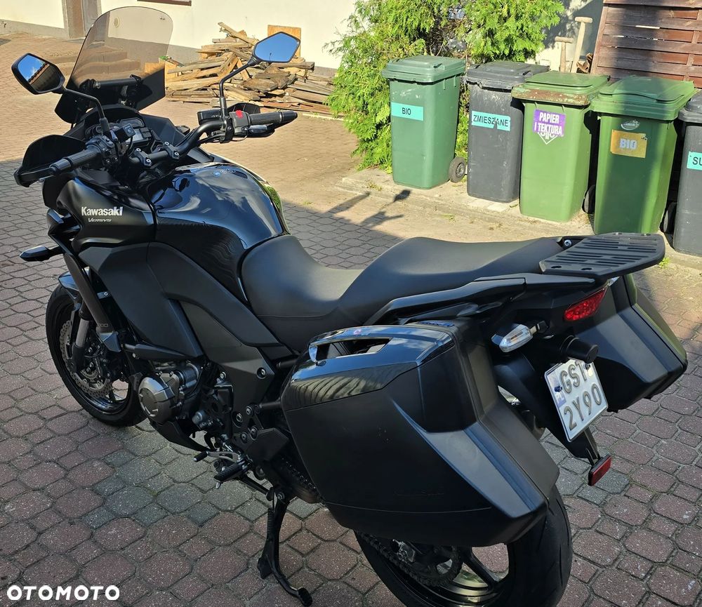 Kawasaki Versys 1000 - 9