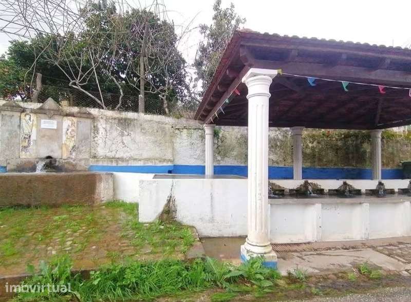 Moradia com 2 Apartamentos T2 Independentes | Almalaguês – Coimbra - Grande imagem: 4/19