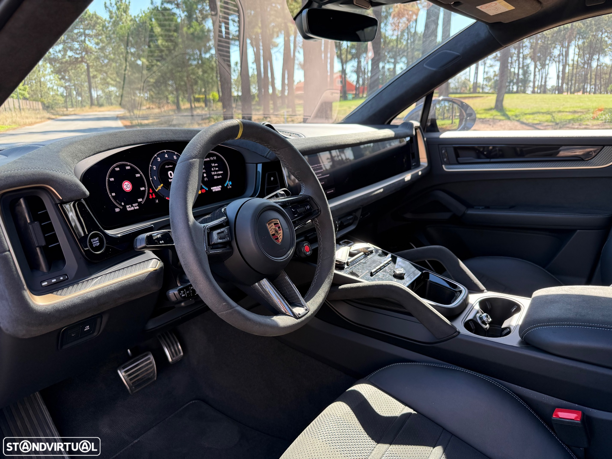 Porsche Cayenne Coupé Turbo E-Hybrid Pacote GT - 13