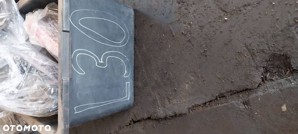 KOMPLETNY TYŁ KLAPA BAGAŻNIKA ZDERZAK TYŁ LAMPY ASTRA H LIFT KOMBI Z20R - 15