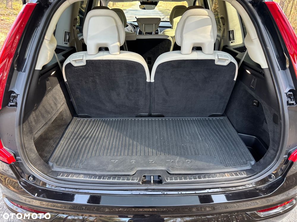 Volvo XC 90 T6 AWD Momentum 7os - 14