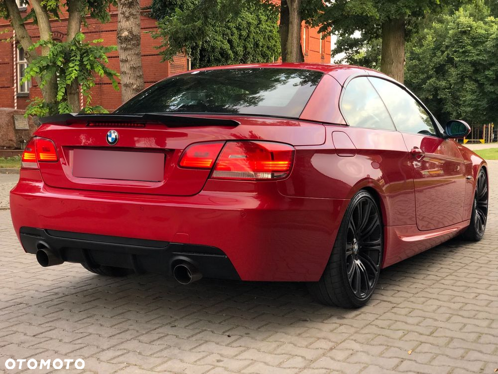 BMW Seria 3 330i Cabrio - 27