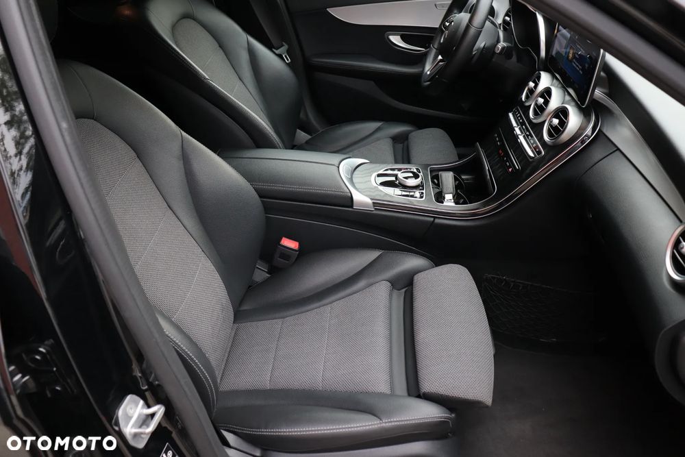 Mercedes-Benz Klasa C 220 d 9G-TRONIC Edition 19 - 9