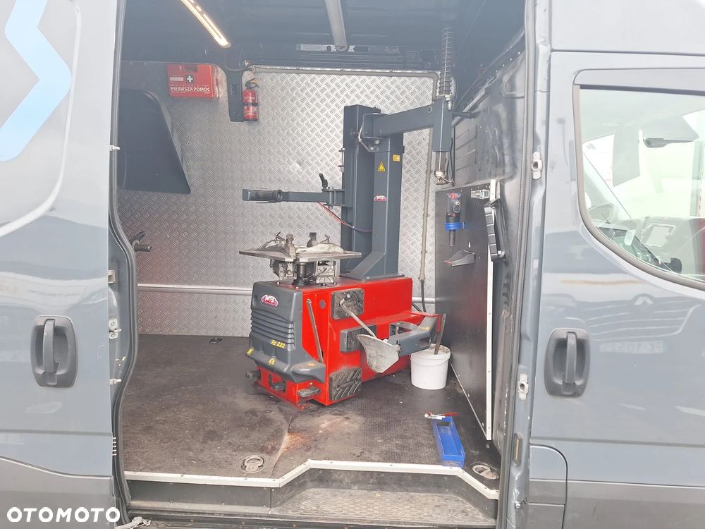 Iveco 35S18 Mobilna Wulkanizacja - Serwis Opon - warsztat - tylko 11 tyś km - 3 litry 180KM - 14