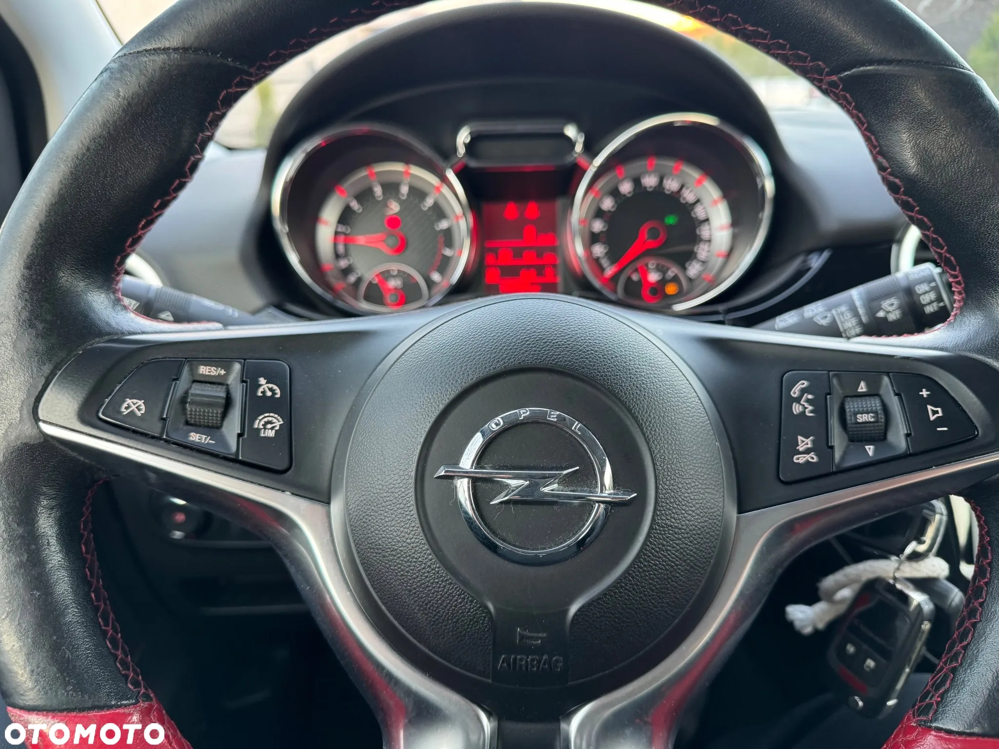 Opel Adam 1.4 Turbo S - 23