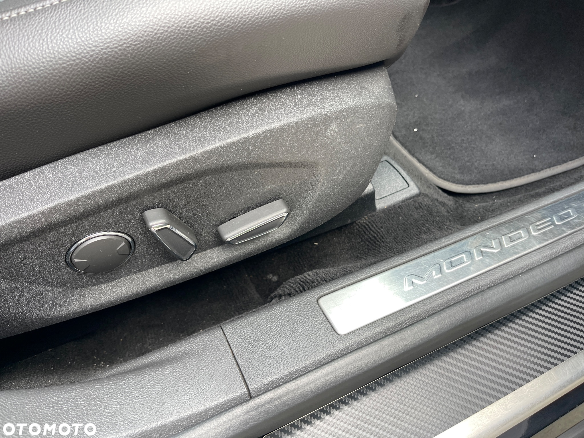 Ford Mondeo - 31