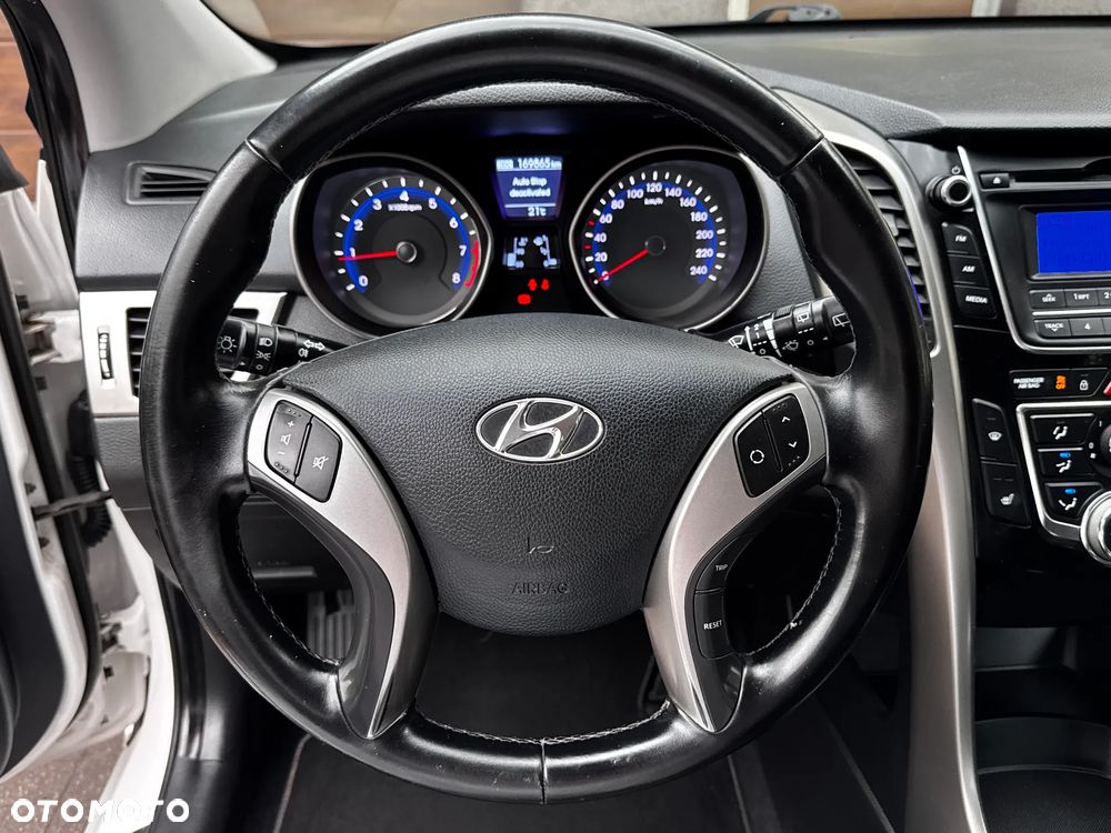 Hyundai i30 blue 1.6 GDI Style - 9