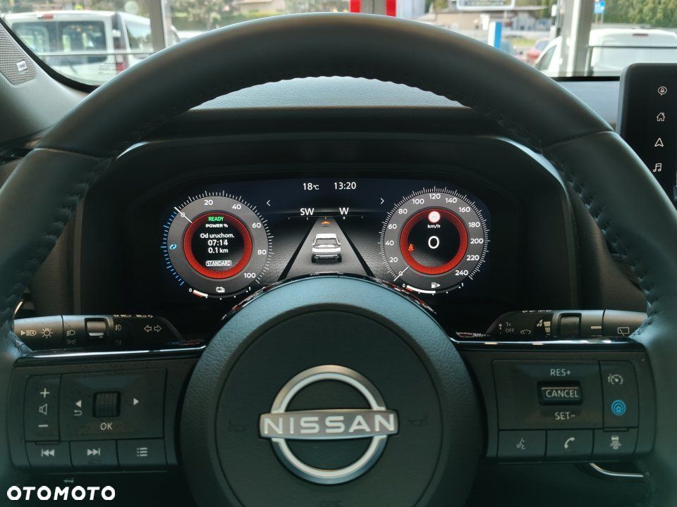 Nissan X-Trail - 16