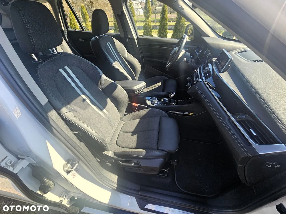 BMW X1 xDrive20d Sport Line - 22