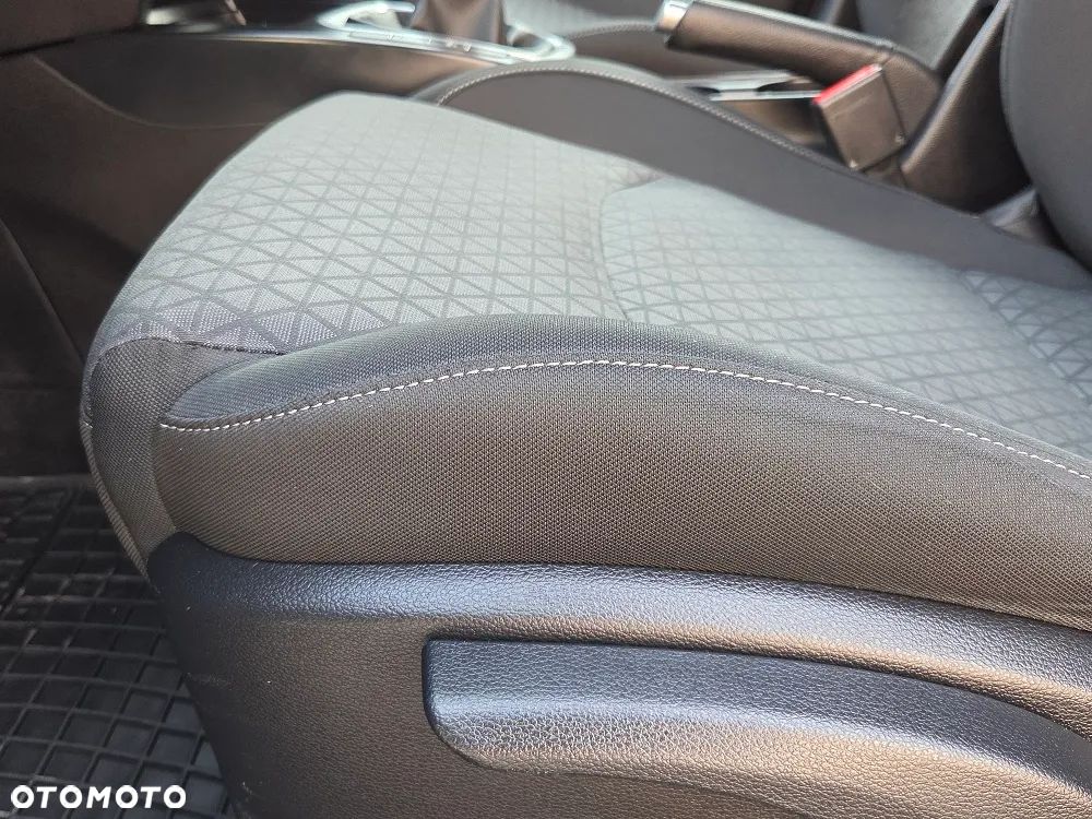 Kia Ceed 1.4 T-GDI OPF Platinum Edition - 16