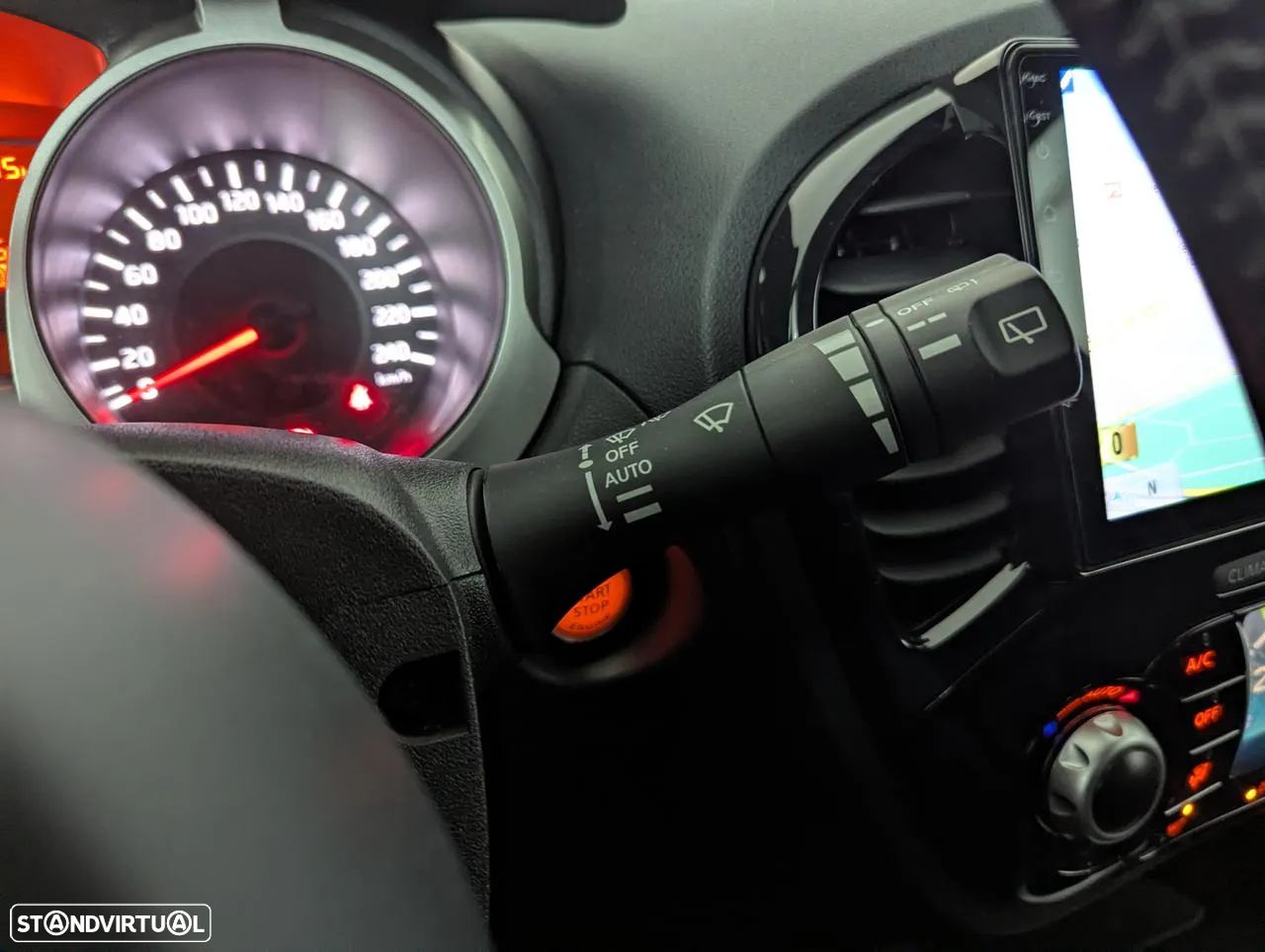 Nissan Juke 1.2 DIG-T Acenta Connect - 23