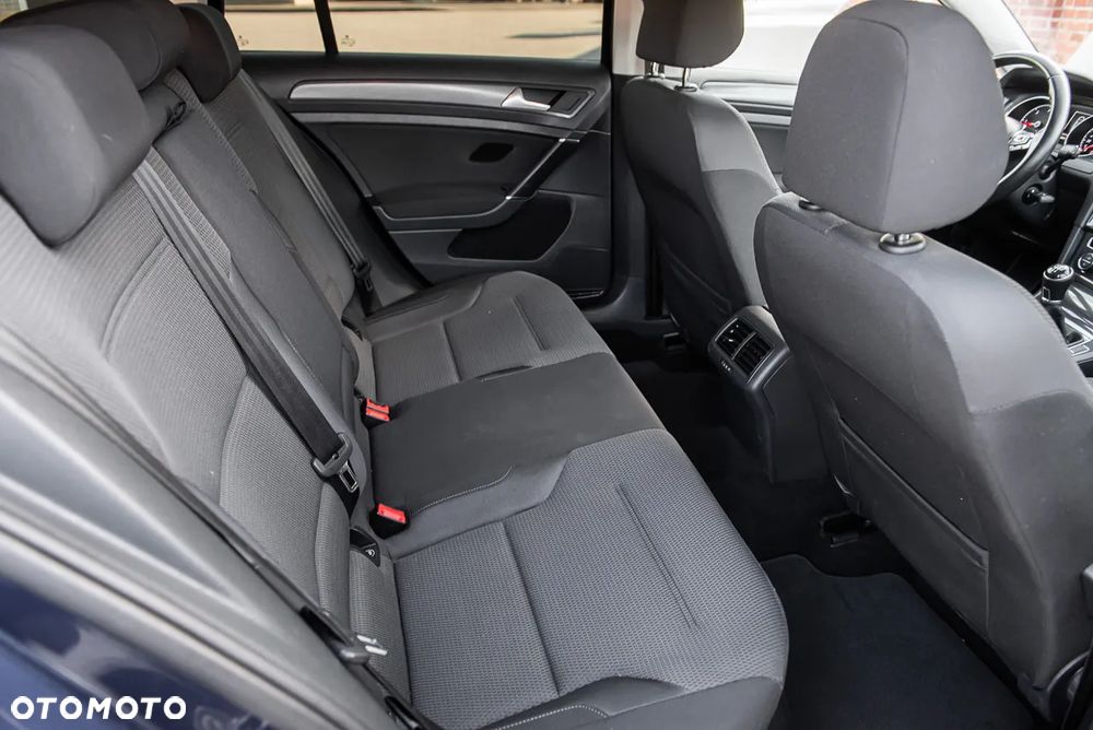 Volkswagen Golf 1.6 TDI (BlueMotion Technology) Trendline - 28
