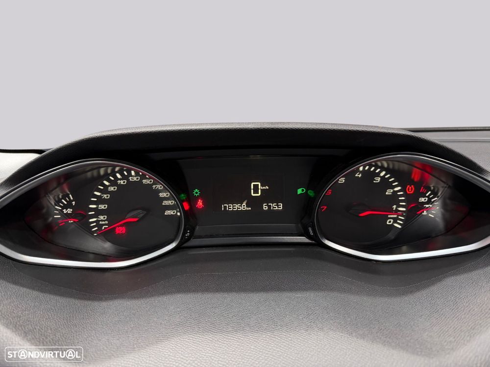 Peugeot 308 1.2 PureTech Active - 16