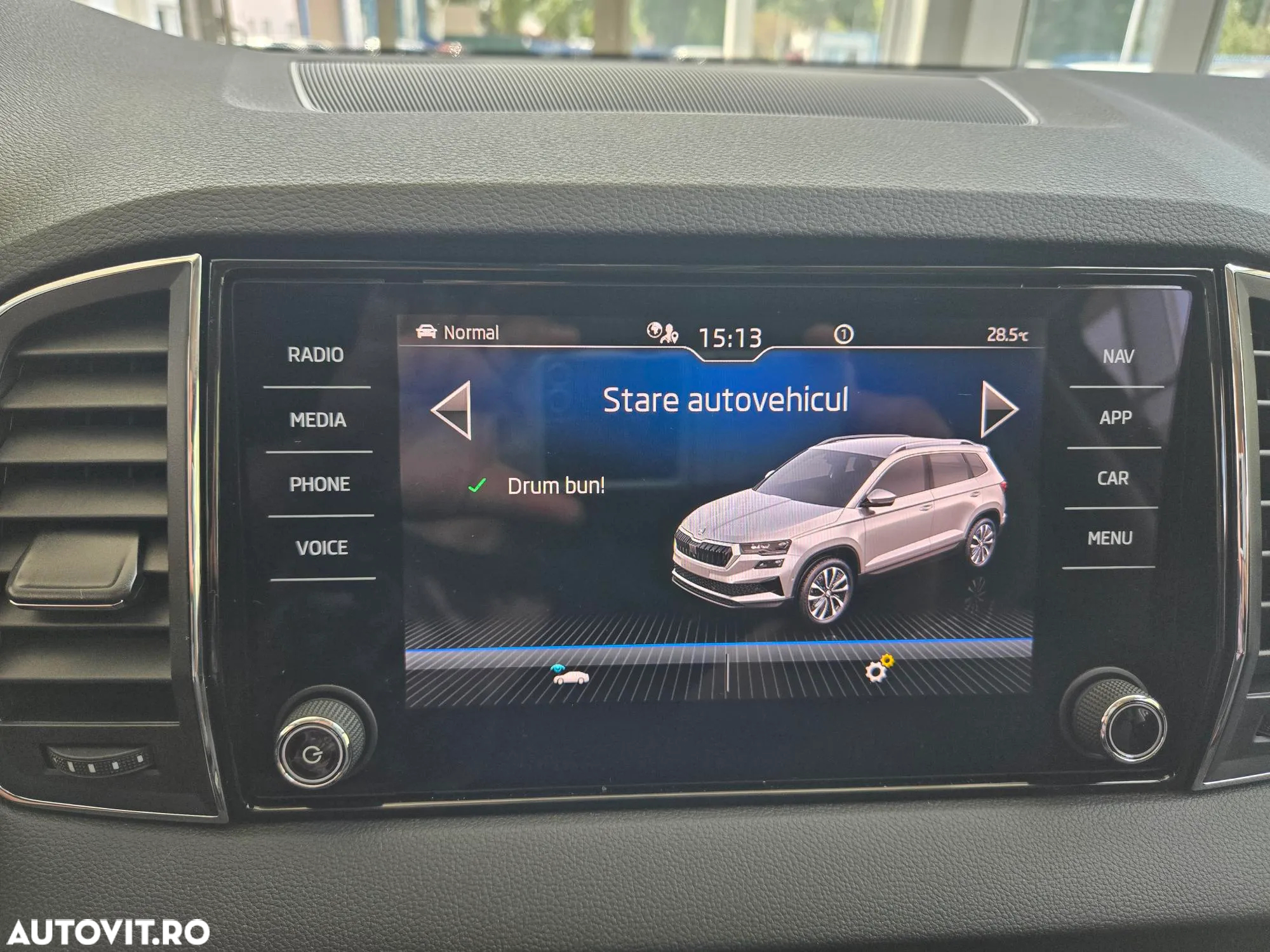 Skoda Karoq 1.5 TSI DSG Selection - 24