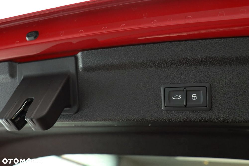 Audi Q3 Sportback - 8