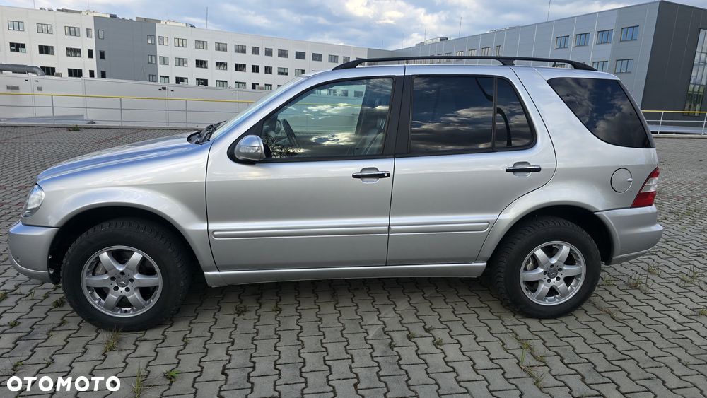 Mercedes-Benz ML 500 - 3