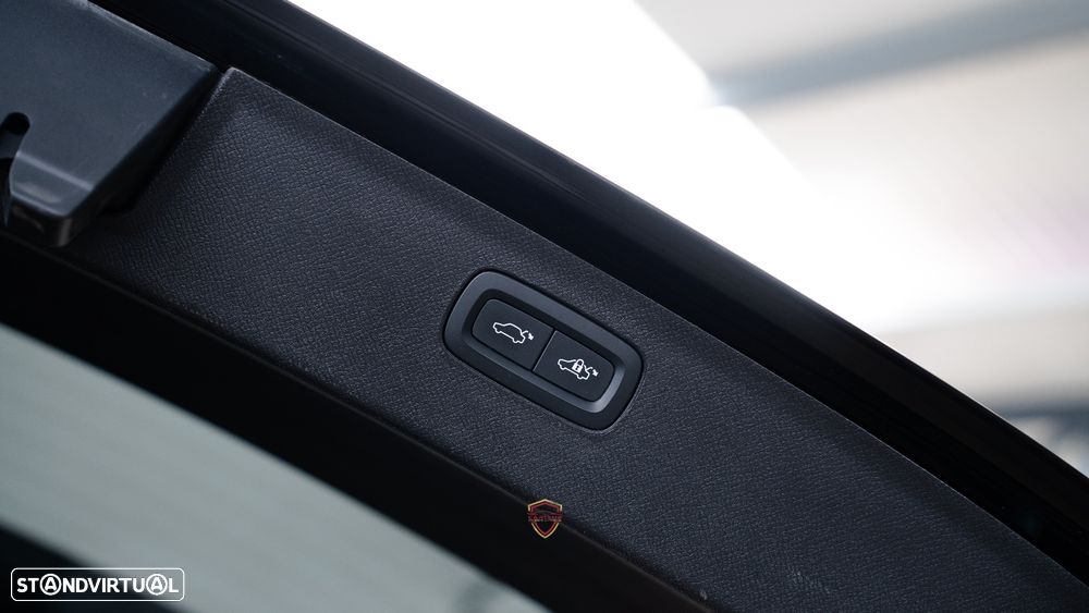 Volvo XC 90 T8 AWD Recharge Geartronic Inscription - 54