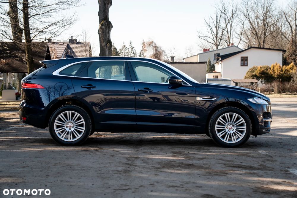 Jaguar F-Pace 30d AWD 300 Sport - 4