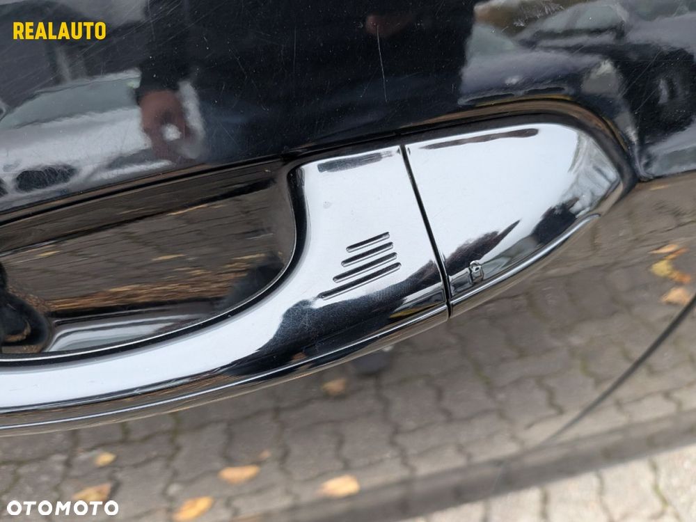 Ford Galaxy - 10