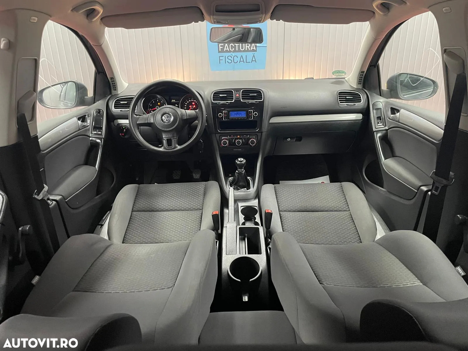 Volkswagen Golf - 4