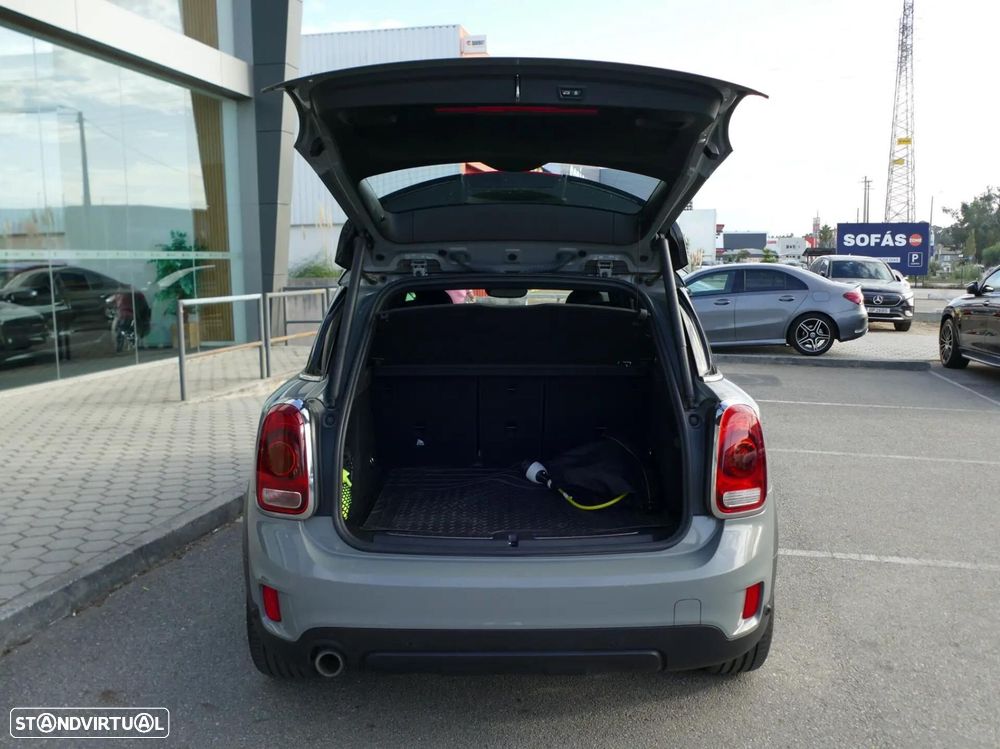 MINI Countryman Cooper SE ALL4 Auto - 16
