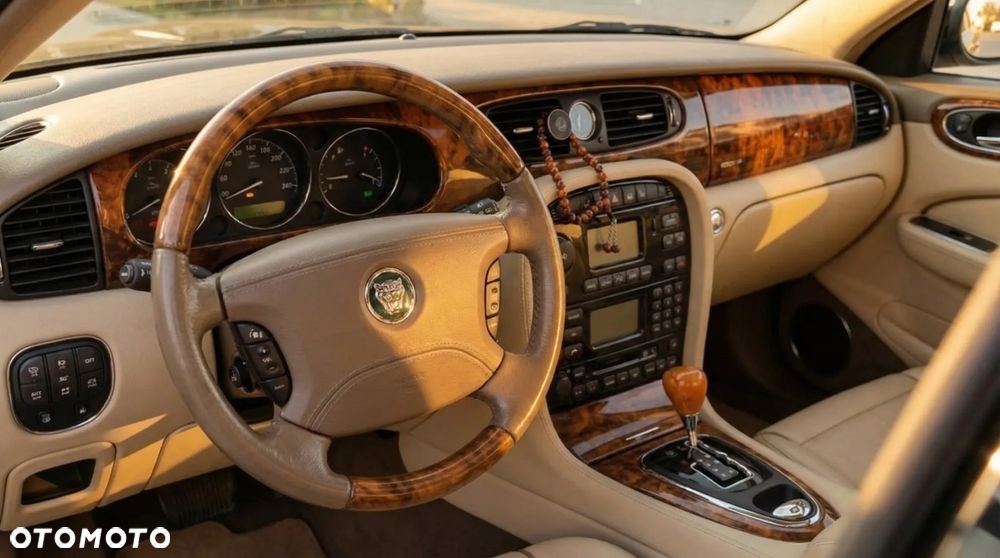 Jaguar XJ ver-xj8-4-2-executive - 7