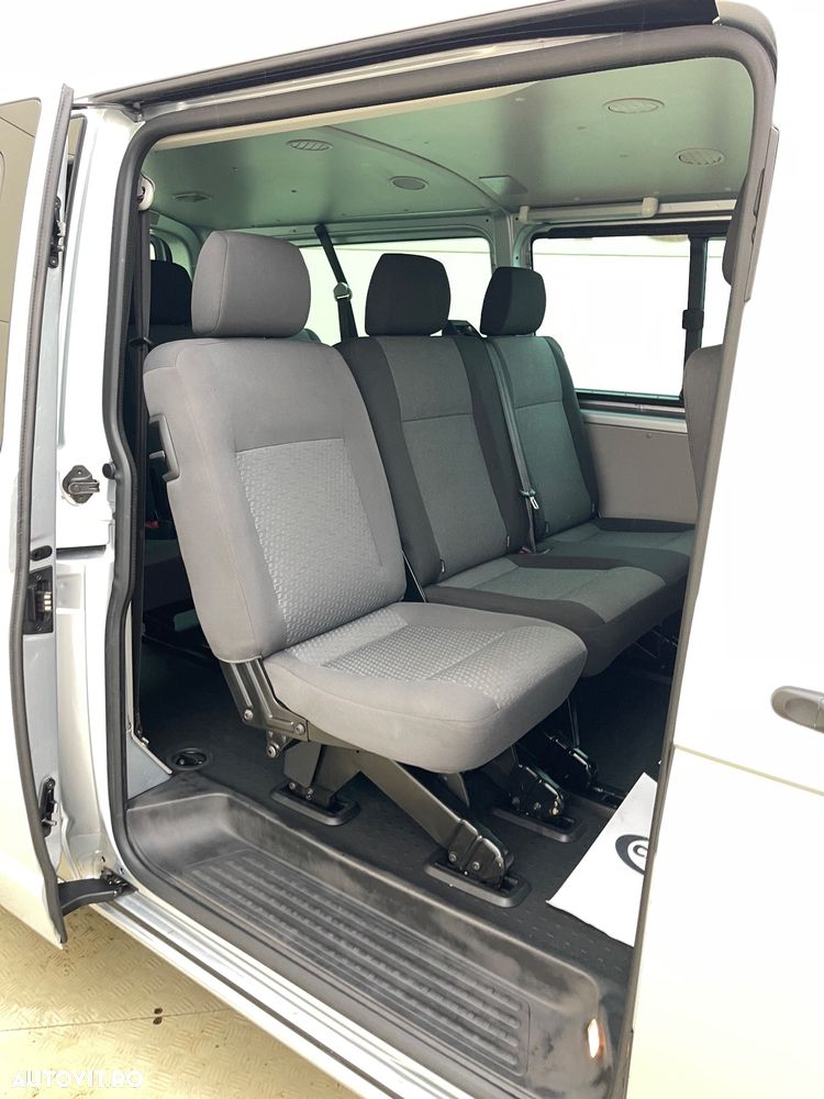 Volkswagen Transporter - 25